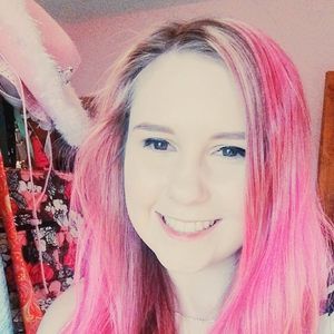 Meet your Posher, Breeana